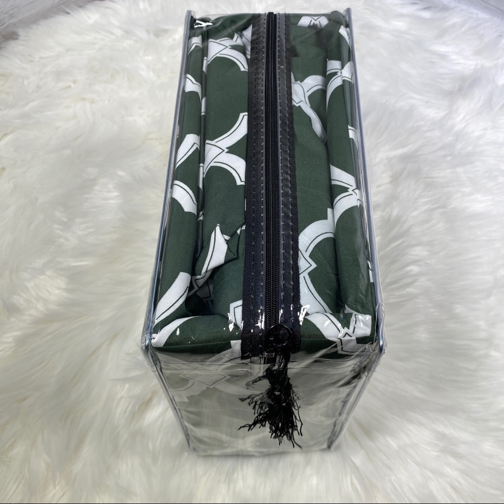 ✨FINAL STOCK✨Queen 4pc Emerald Arabesque Bedsheets - Picture 3 of 5